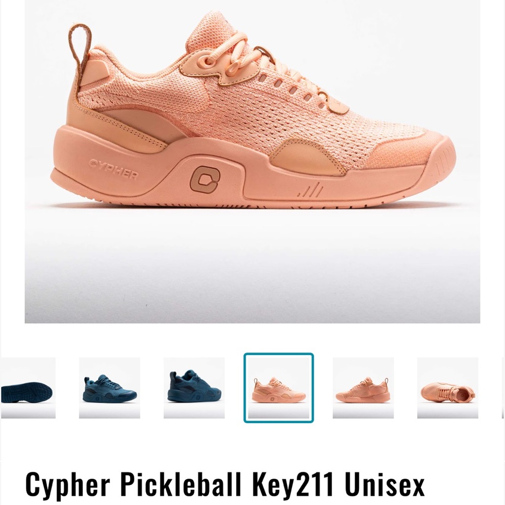 New in box pickle ball shoes